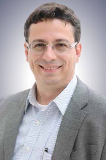 Dr. César Nicolatti